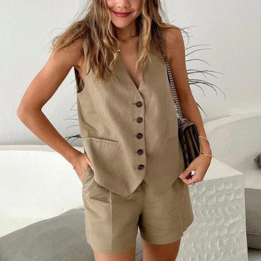 Women's Vest & Shorts Set - Tailored Fit - V-Neck - Button Closure - Elegant & Lightweight